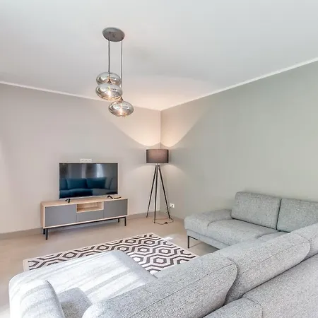 빌라 Imanta Garden Townhouse 리가